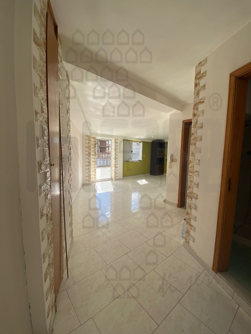 Monolocale con terrazzo in via tenente colonnello arcodaci, Barcellona Pozzo di Gotto