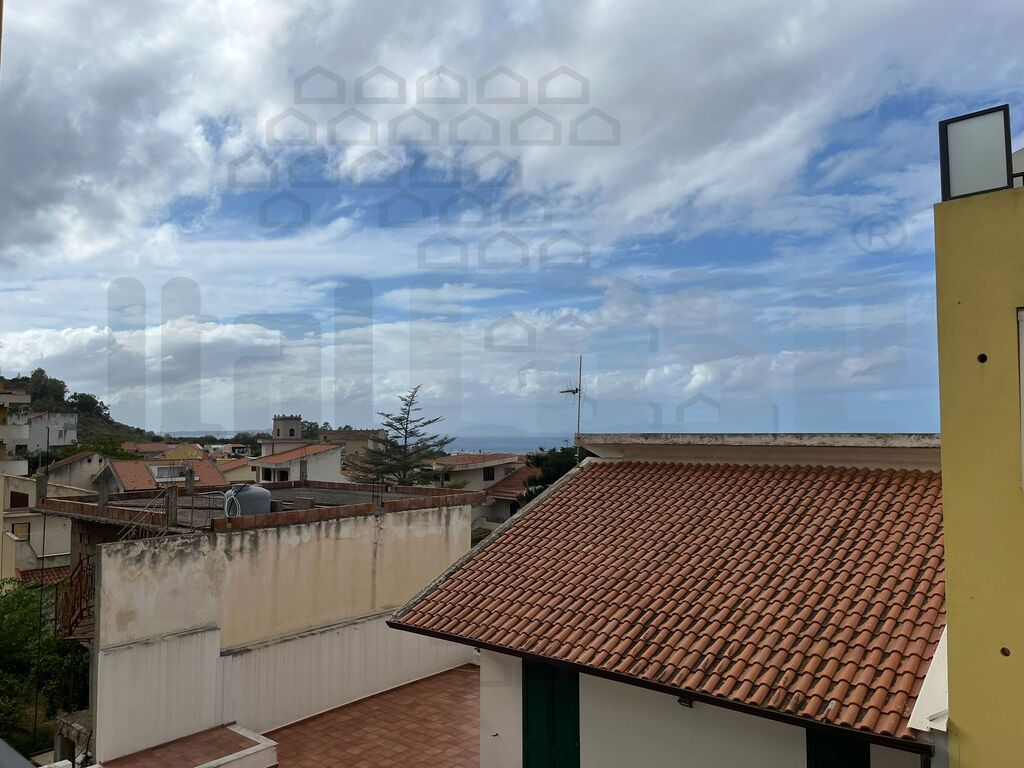 Trilocale in vendita in via stefano sacc�, Villafranca Tirrena