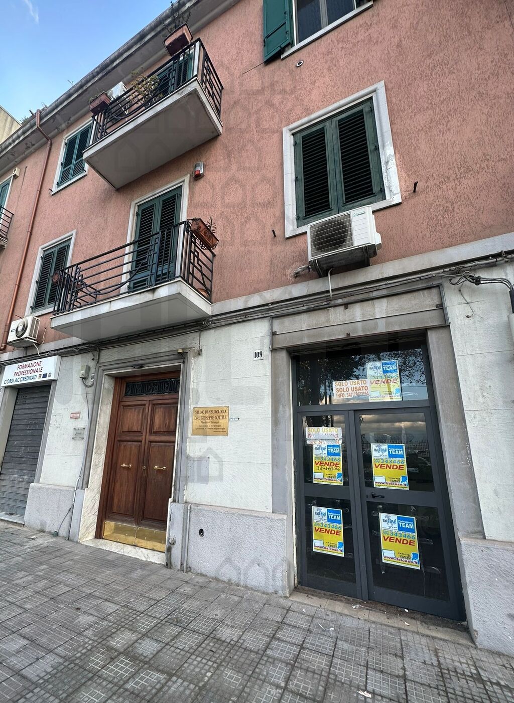 Negozio in vendita in viale della libert�, Messina