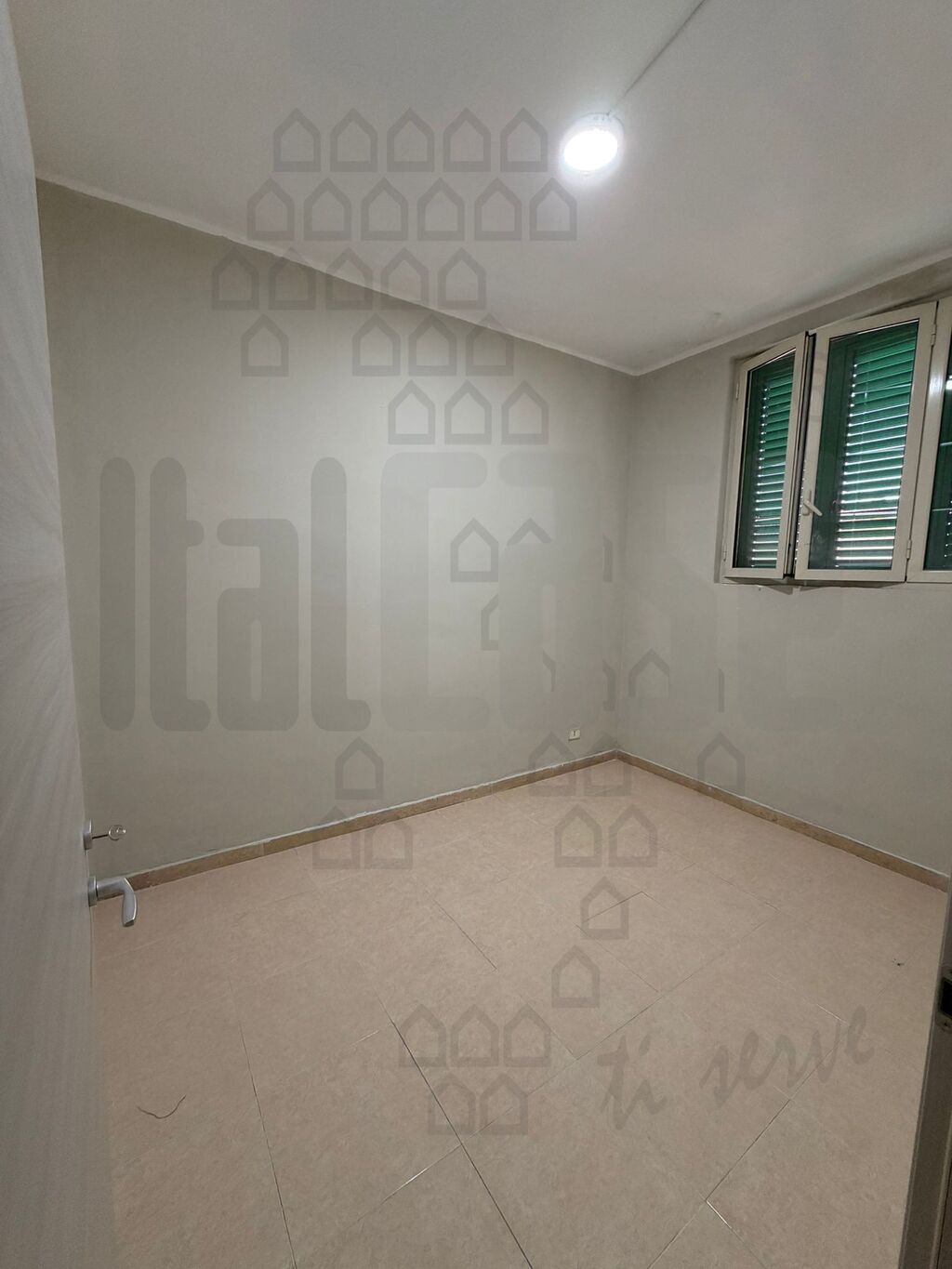Appartamento con terrazzo in via eduardo giacomo boner, Messina