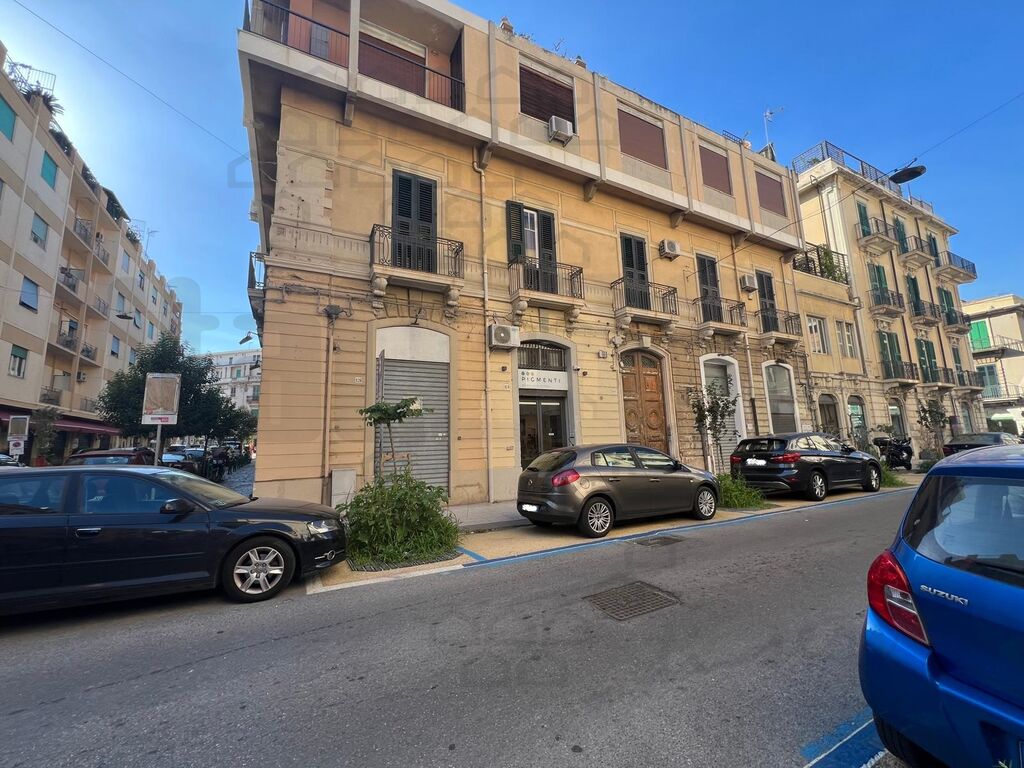 Appartamento in vendita in via ghibellina, Messina