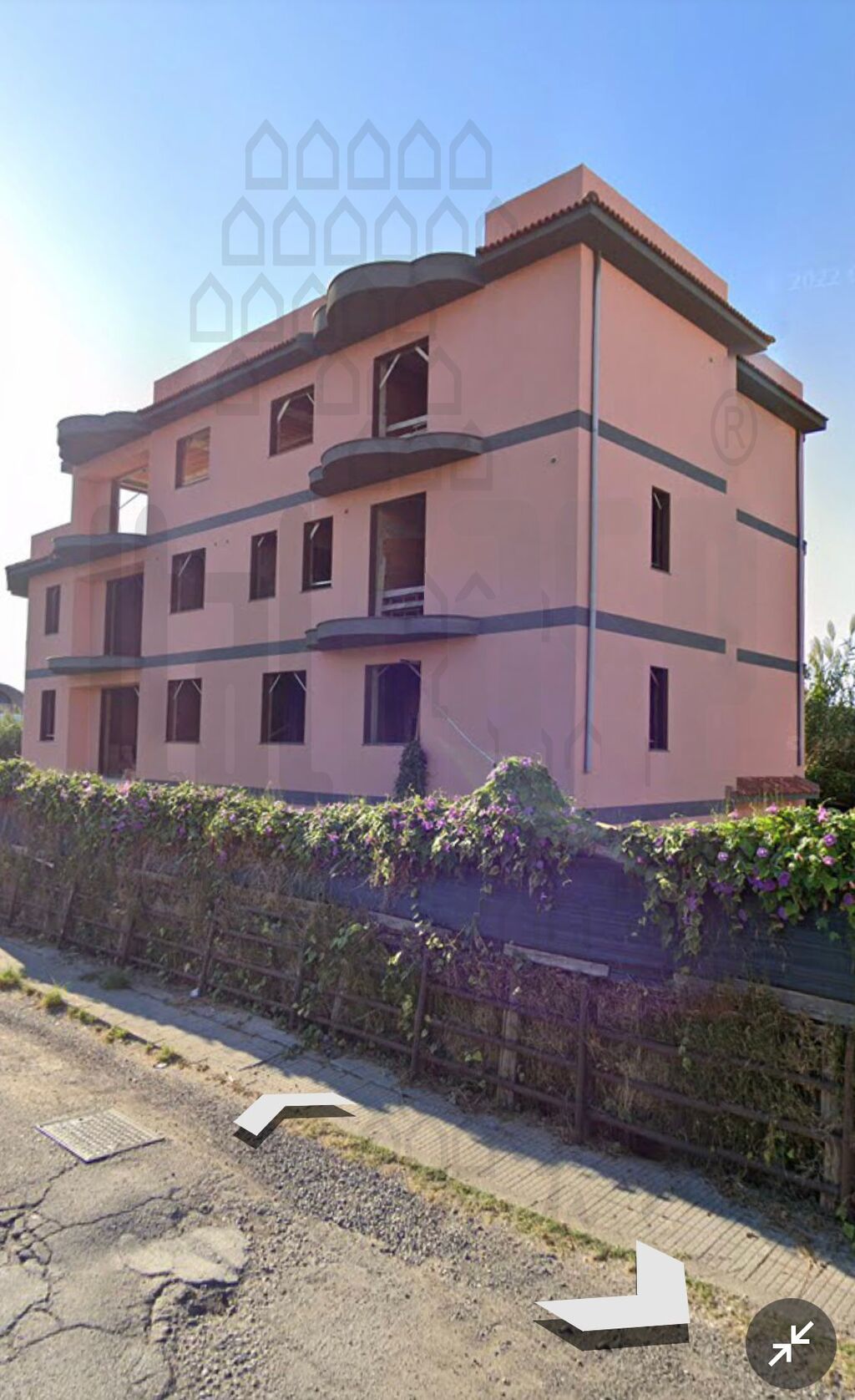 Attività commerciale con giardino in via riolo, Spadafora