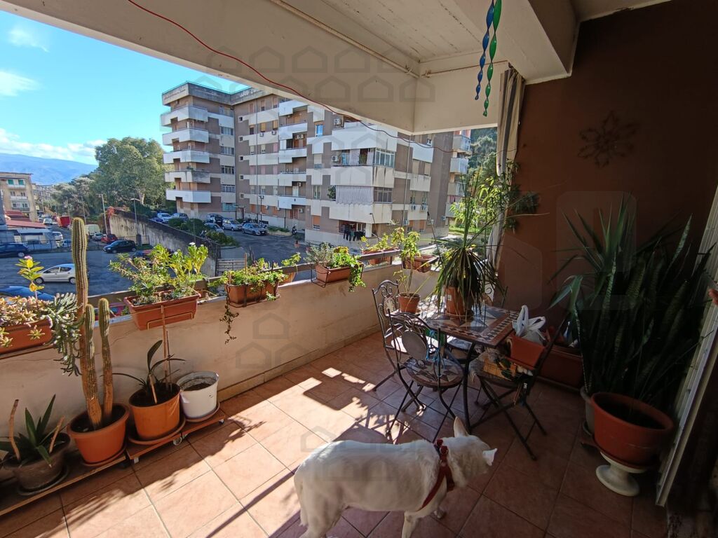 Quadrilocale in vendita in via gerobino pilli, Messina