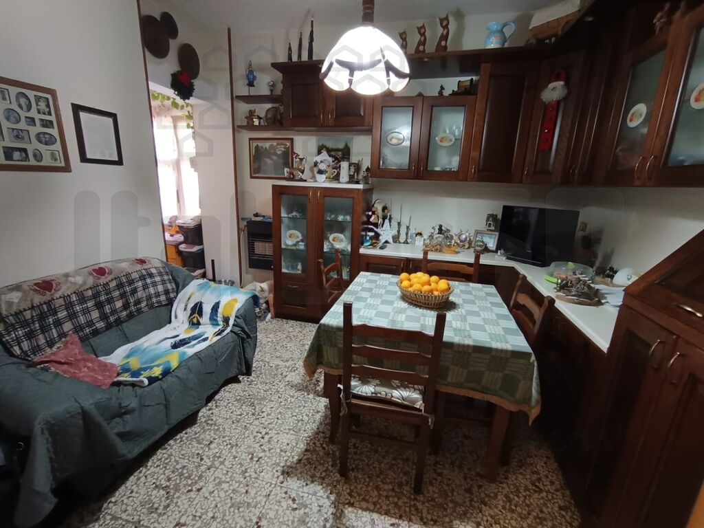 Quadrilocale in vendita in via gerobino pilli, Messina