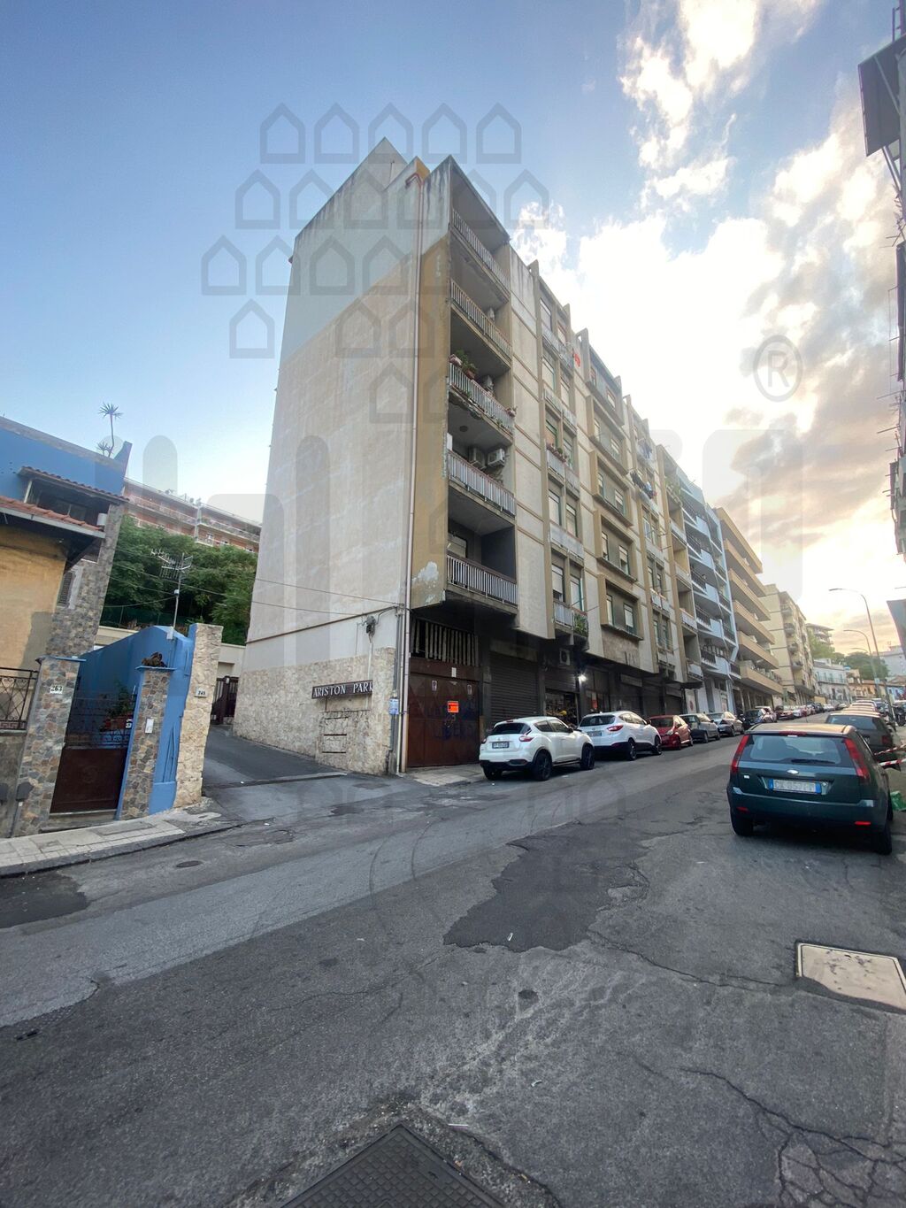 Negozio in vendita in via palermo, Messina