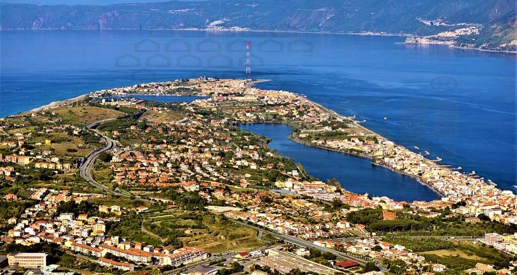 Attività commerciale in vendita a Messina