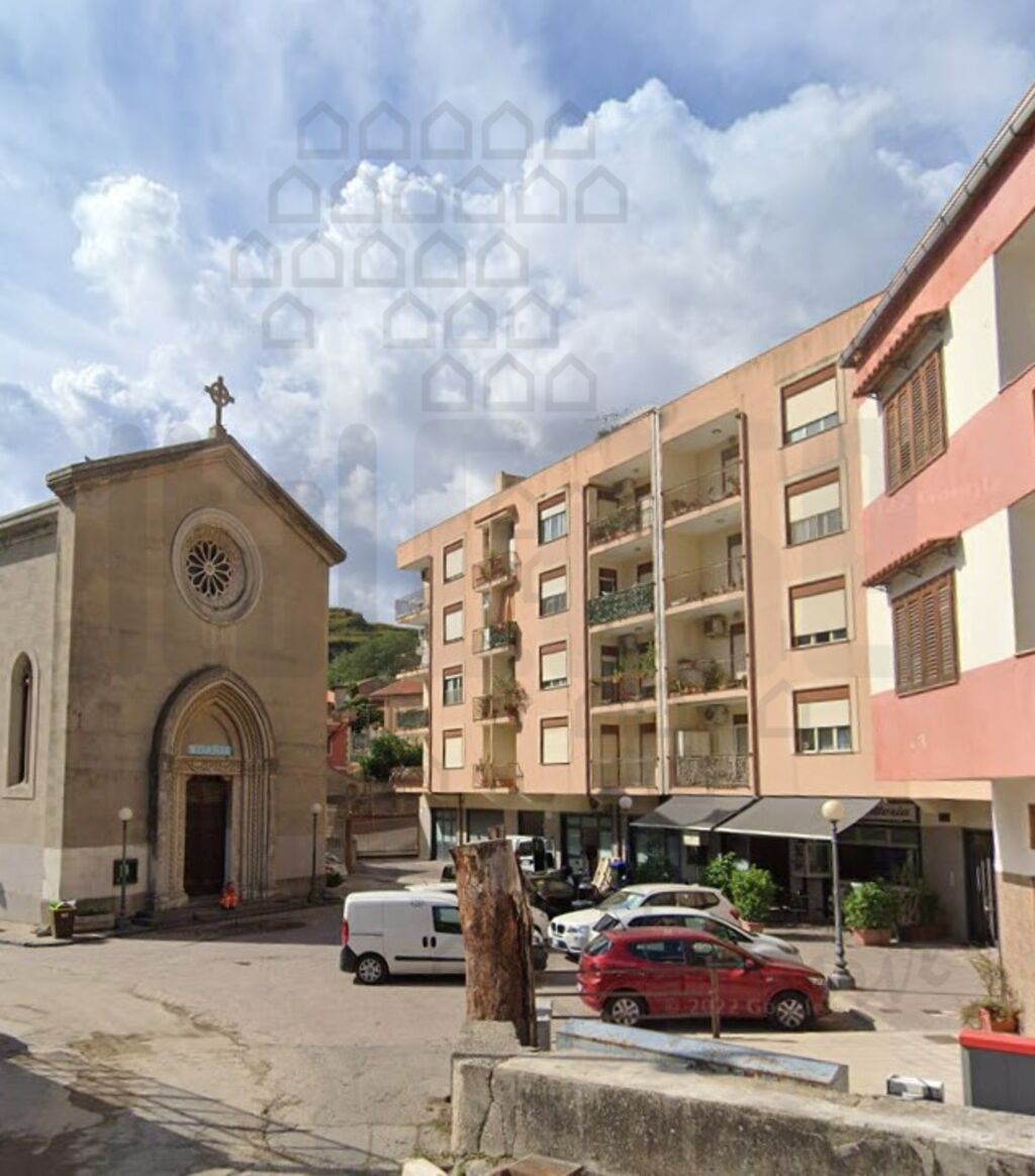 Trilocale in vendita in via san giorgio catarratti, Messina