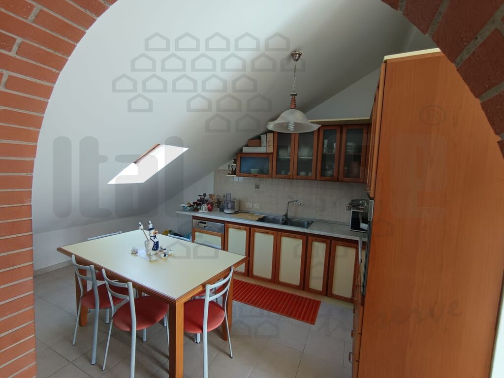 Trilocale in vendita in via san giorgio catarratti, Messina