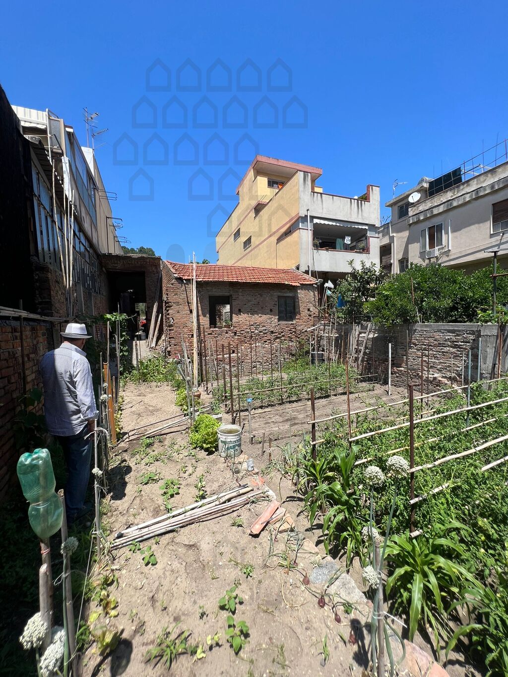 Rustico con giardino a Messina