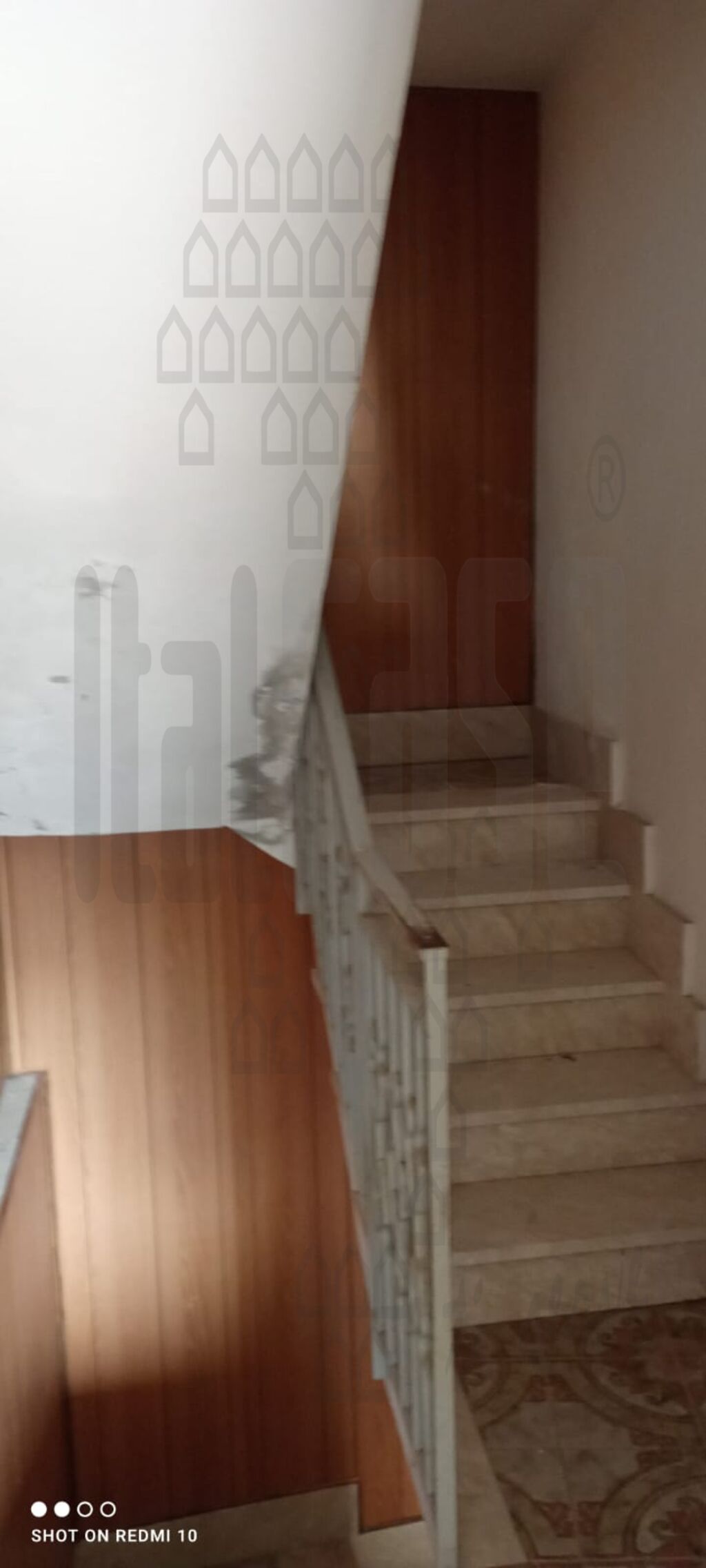 Villa da ristrutturare in via portella 45, Messina