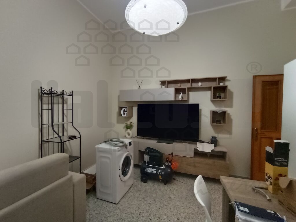 Trilocale in vendita in via pietro castelli, Messina