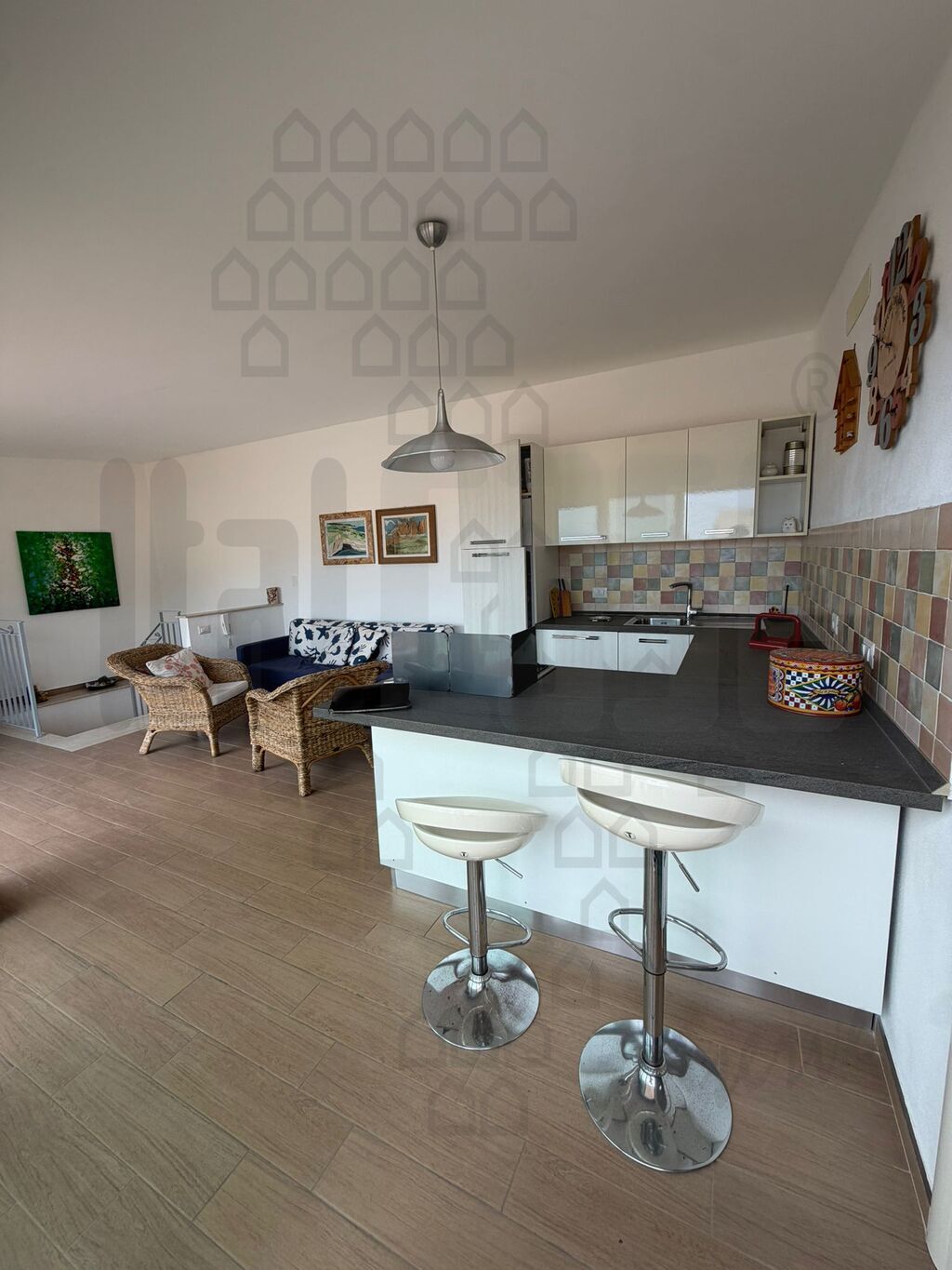 Quadrilocale con terrazzo in lungomare, Nizza di Sicilia