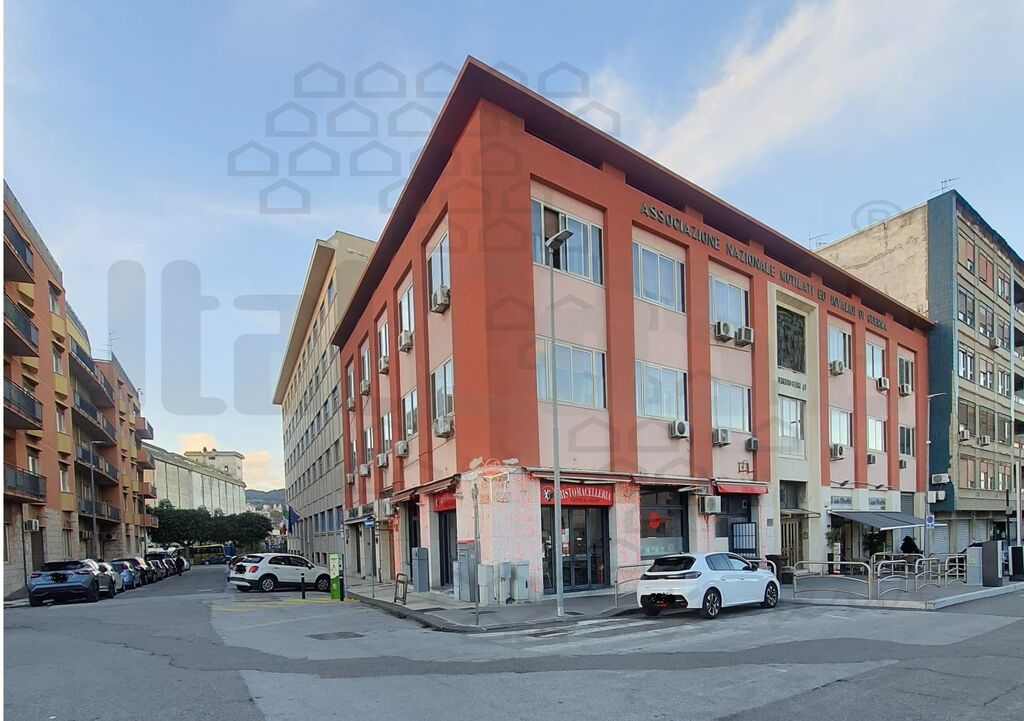 Attivit� commerciale in vendita in messina centro, Messina