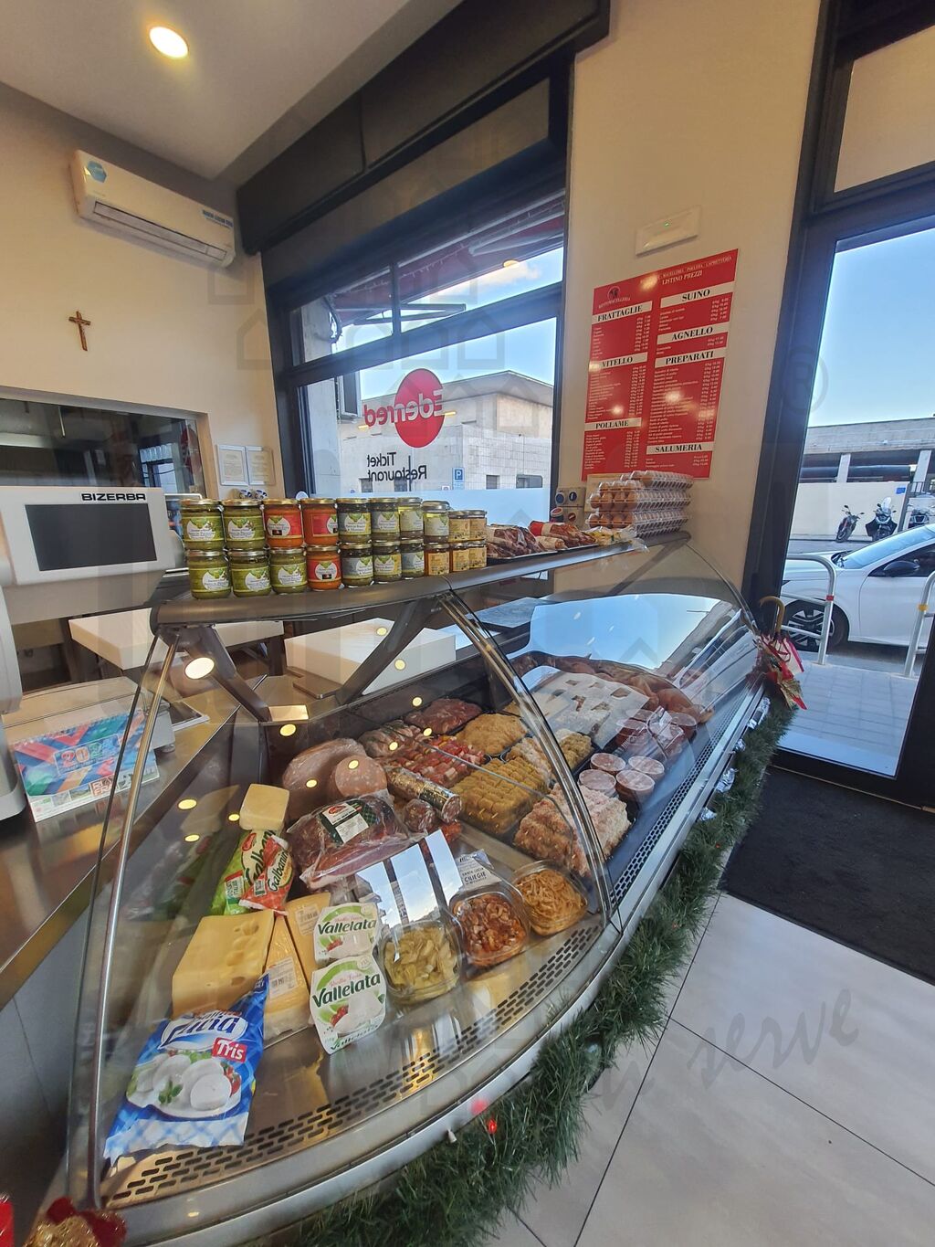 Attivit� commerciale in vendita in messina centro, Messina