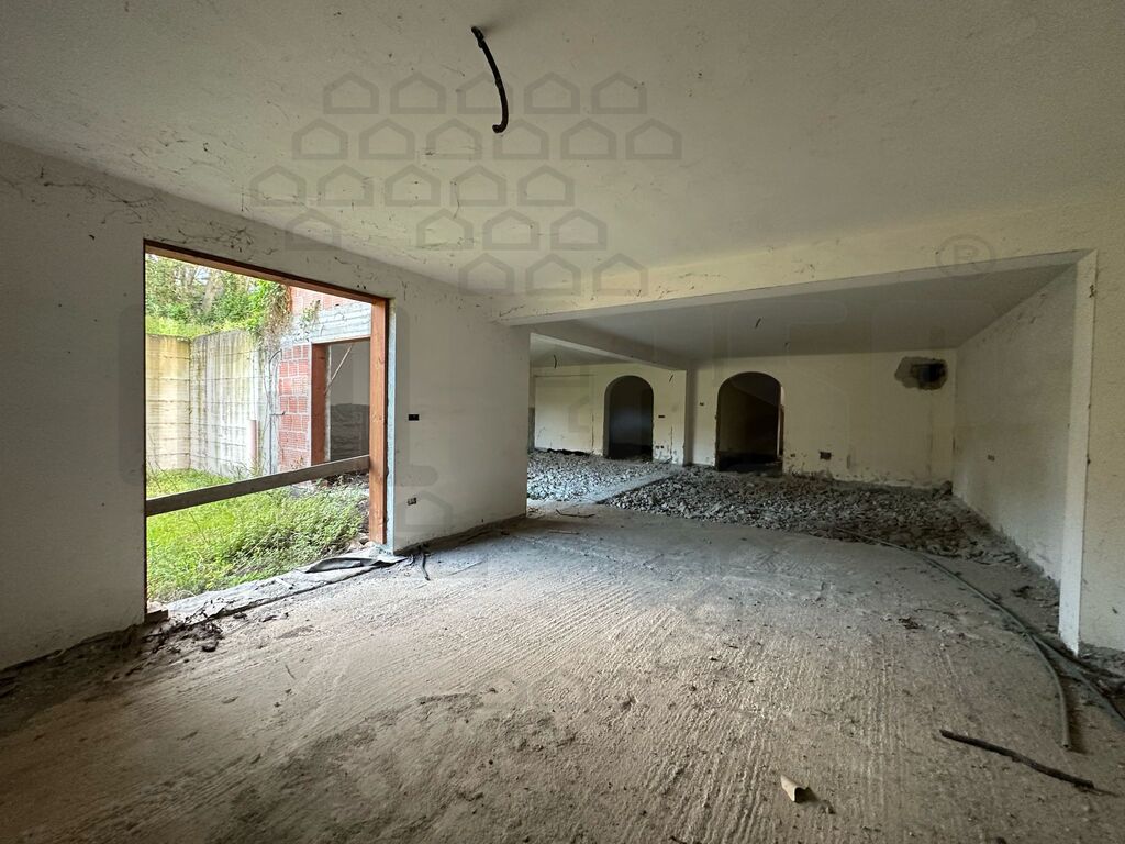 Villa con giardino in via avvocato pino, Barcellona Pozzo di Gotto