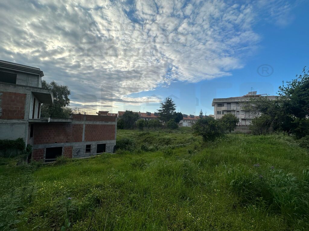 Villa con giardino in via avvocato pino, Barcellona Pozzo di Gotto