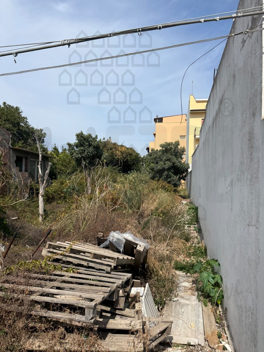 Villa con giardino in via genova, Milazzo