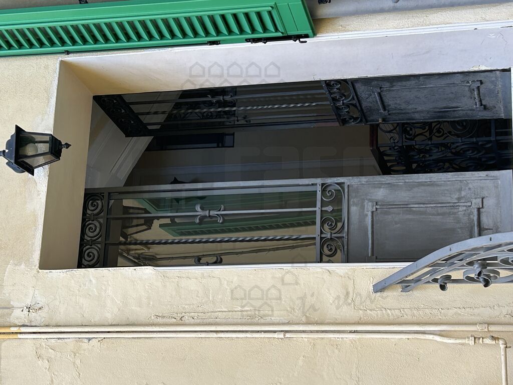 Posto auto coperto in vendita a Messina
