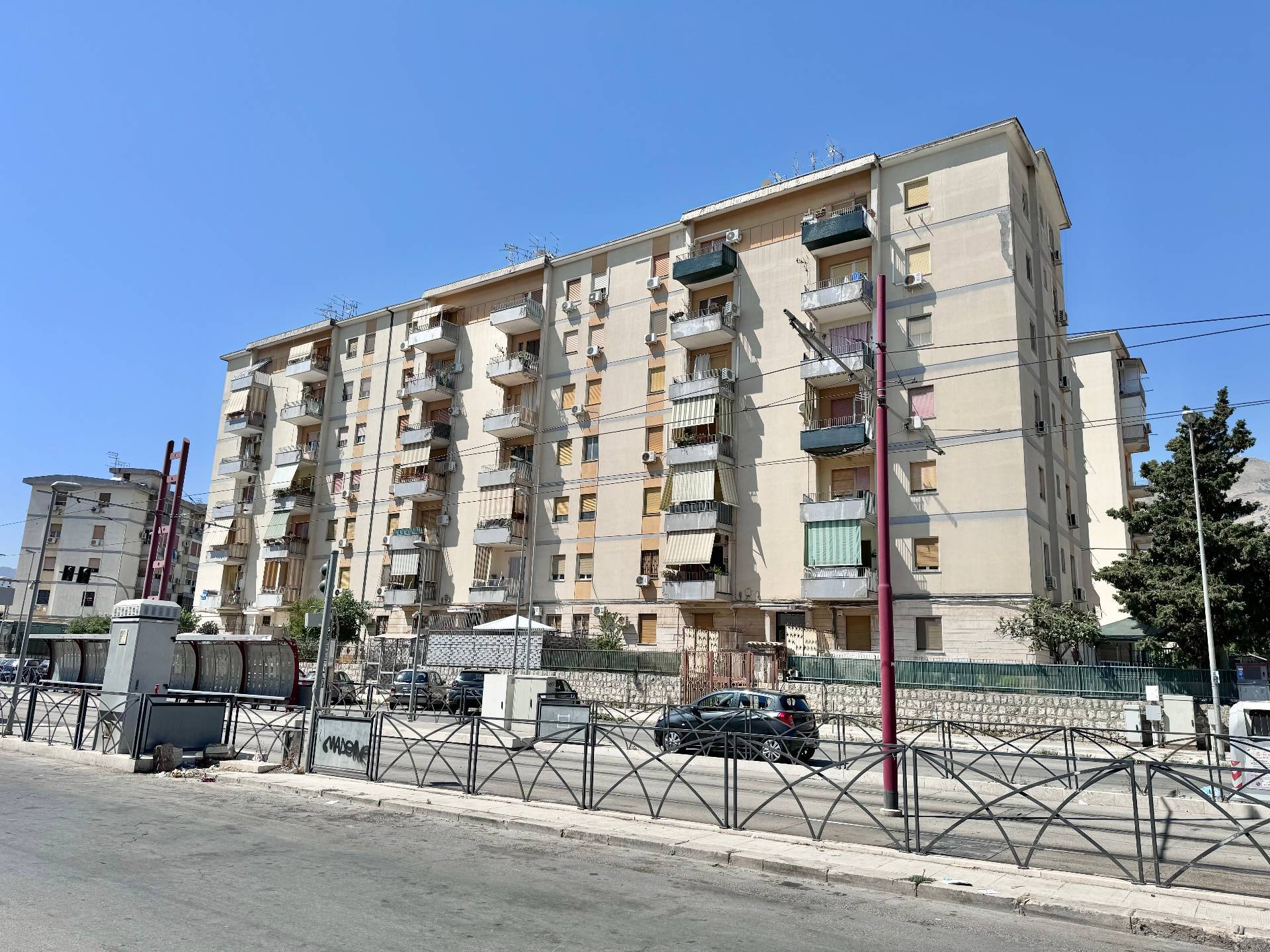 Appartamento in vendita a Palermo, Michelangelo