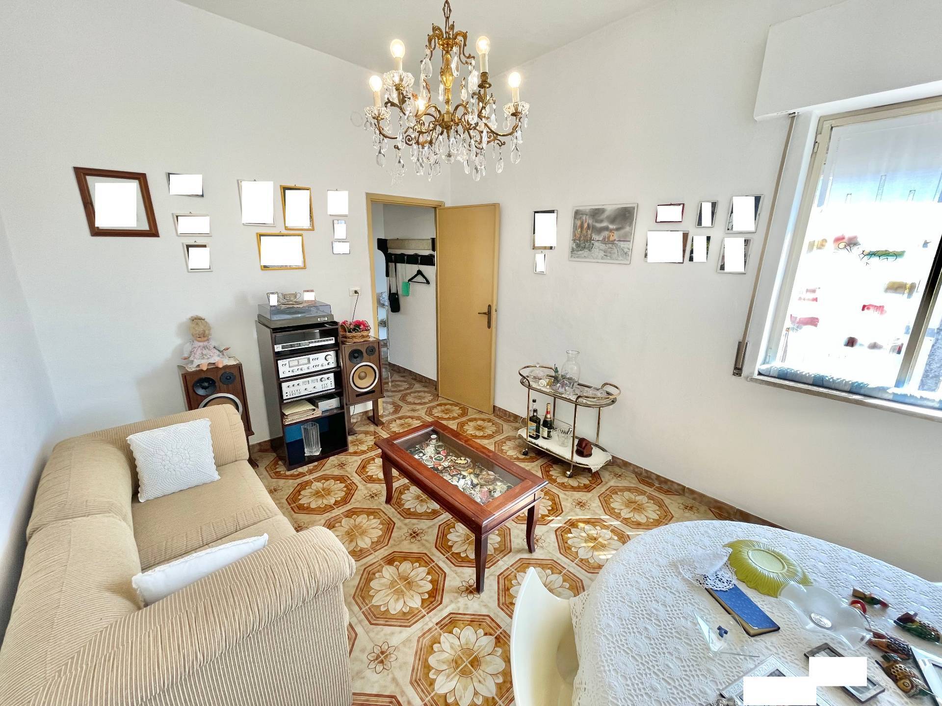 Appartamento in vendita a Palermo, Michelangelo