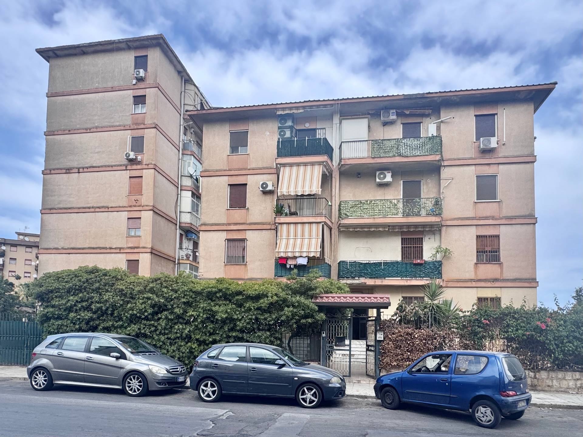Appartamento in vendita a Palermo, Michelangelo