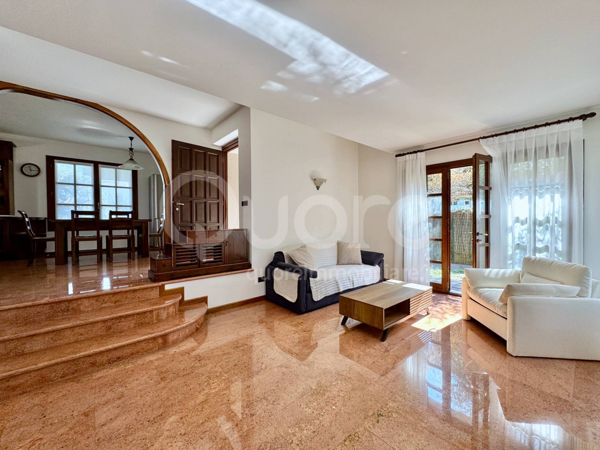 Bifamiliare porzione in affitto a Lignano Sabbiadoro