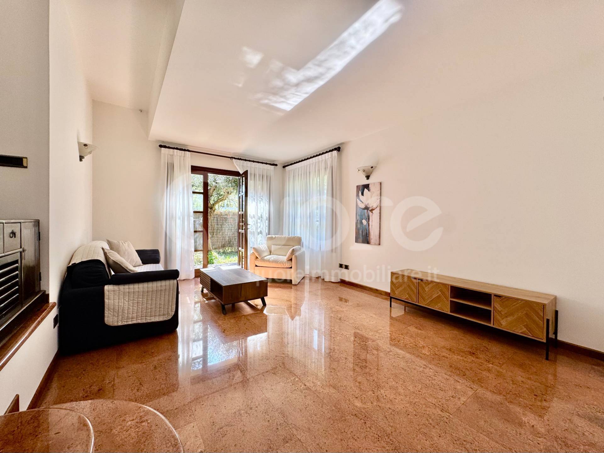 Bifamiliare porzione in affitto a Lignano Sabbiadoro