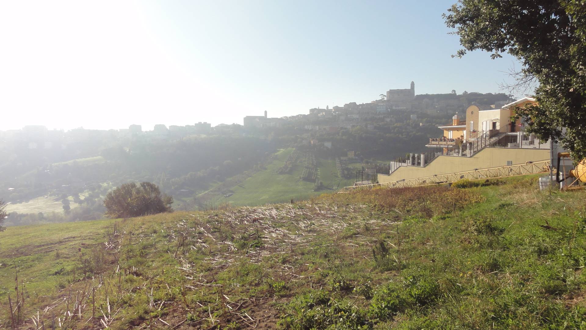 Terreno edificabile in vendita a Fermo