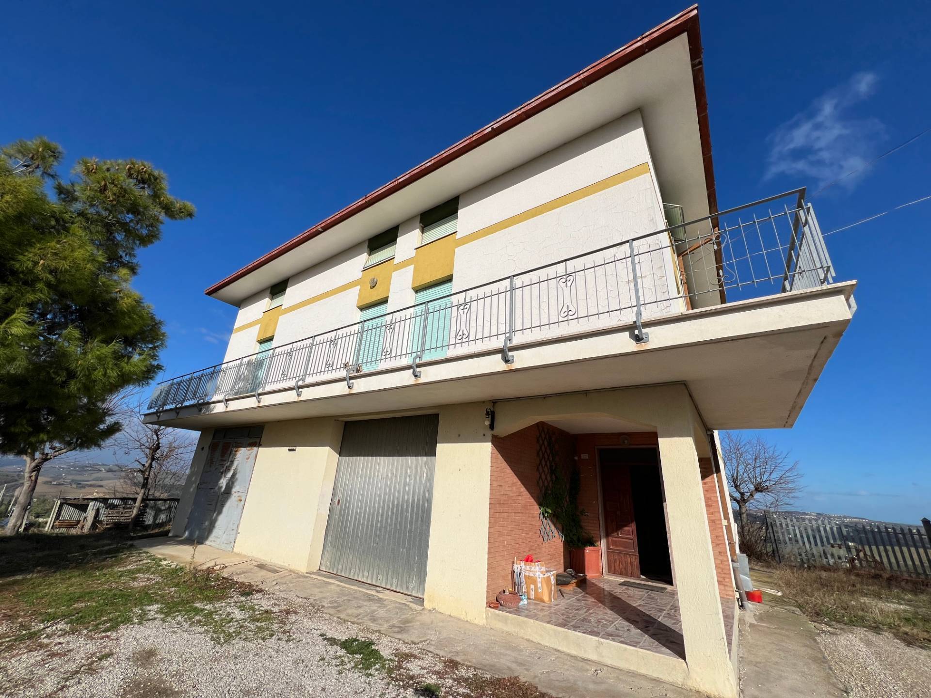 Casa singola in vendita a Monterubbiano