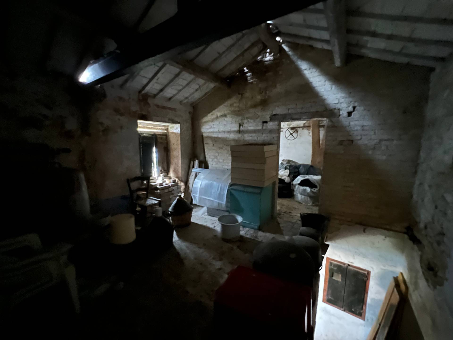 Casa colonica in vendita a Monterubbiano