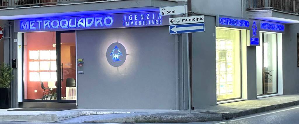 Casa singola e terreno agricolo in vendita a Fermo, Santa Petronilla