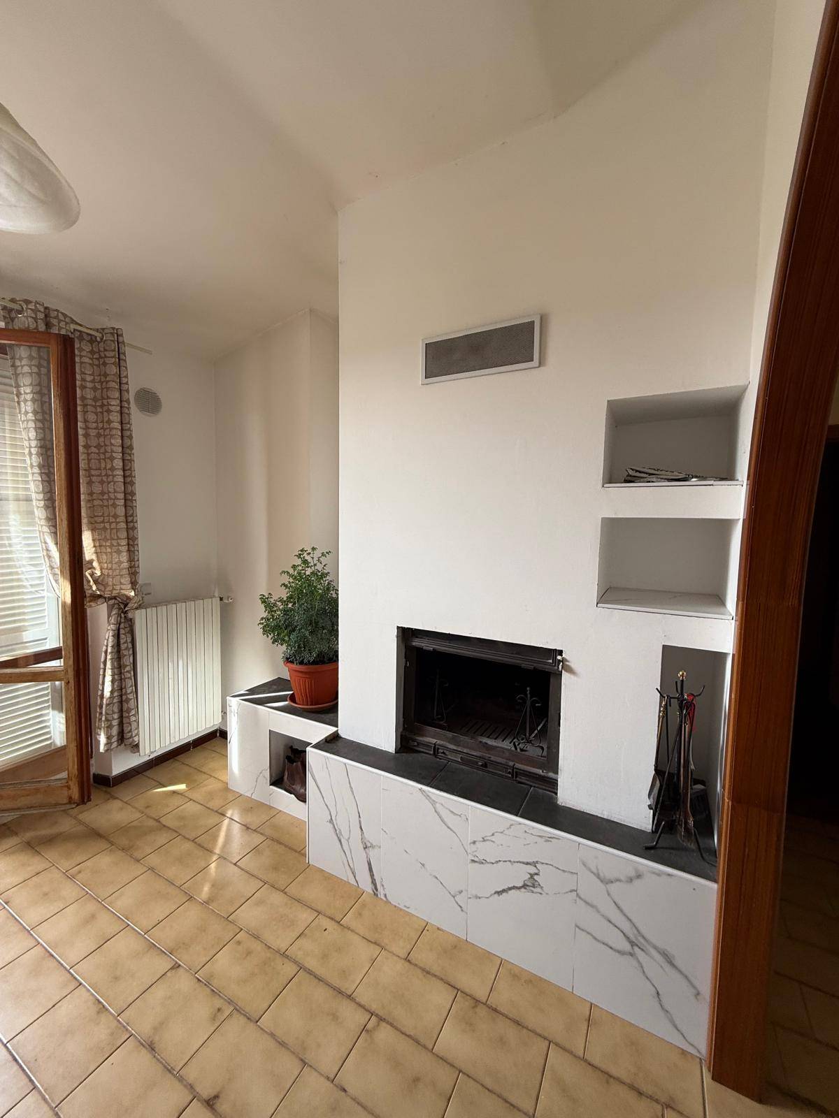 Appartamento in vendita a Ponzano di Fermo, Capparuccia