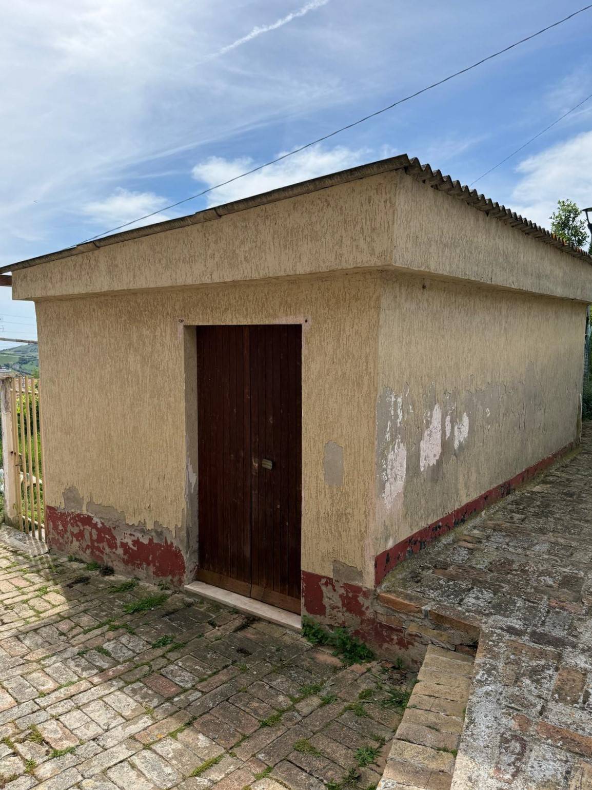 Casa singola e terreno agricolo in vendita a Fermo, Capodarco di FM