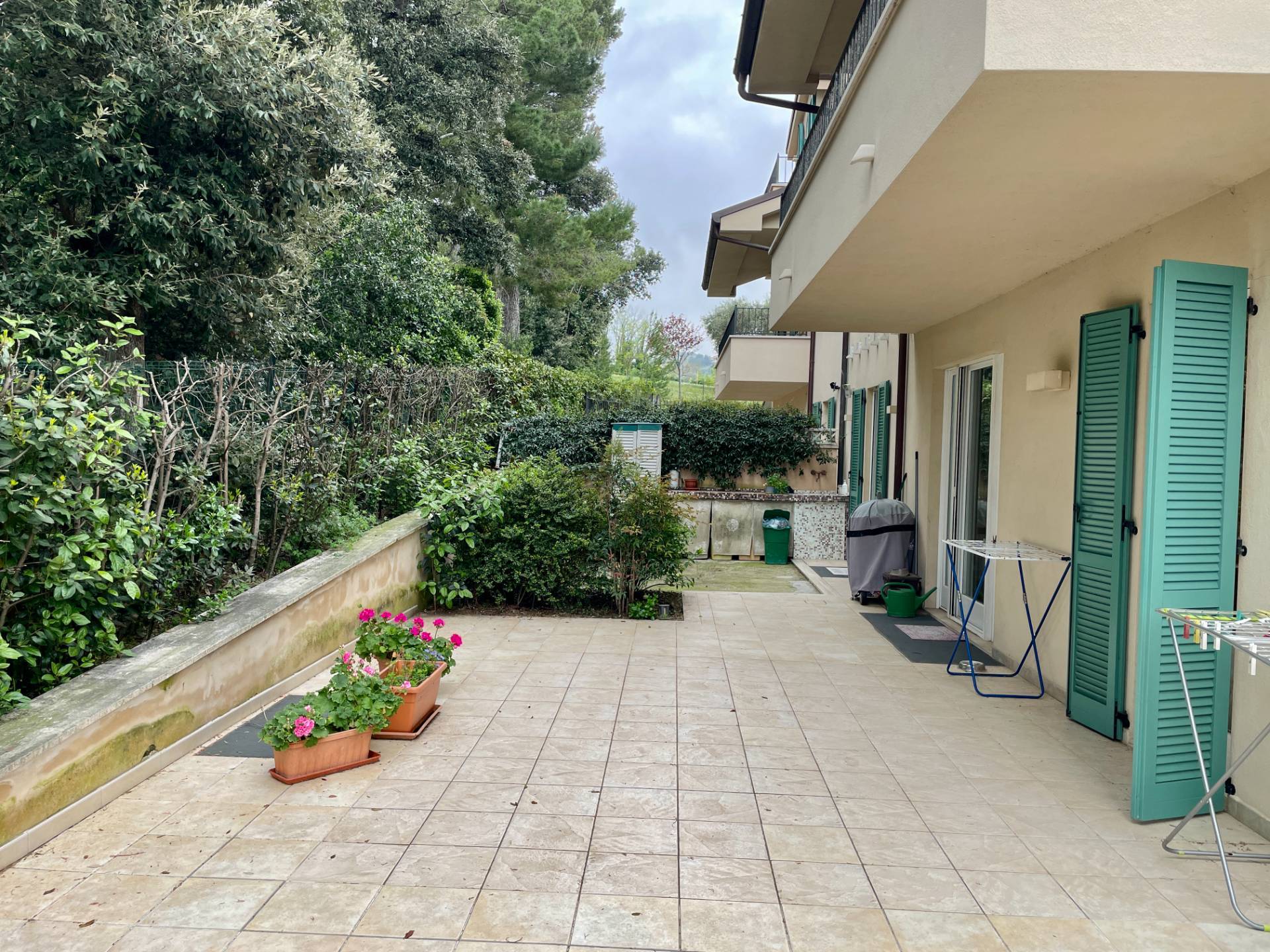Villa con giardino in vendita a Porto San Giorgio, Centro nord