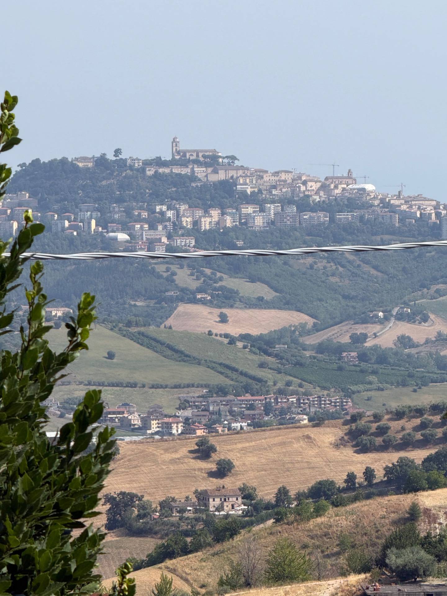 Casa singola in vendita a Monterubbiano, C.da Chiesanuova