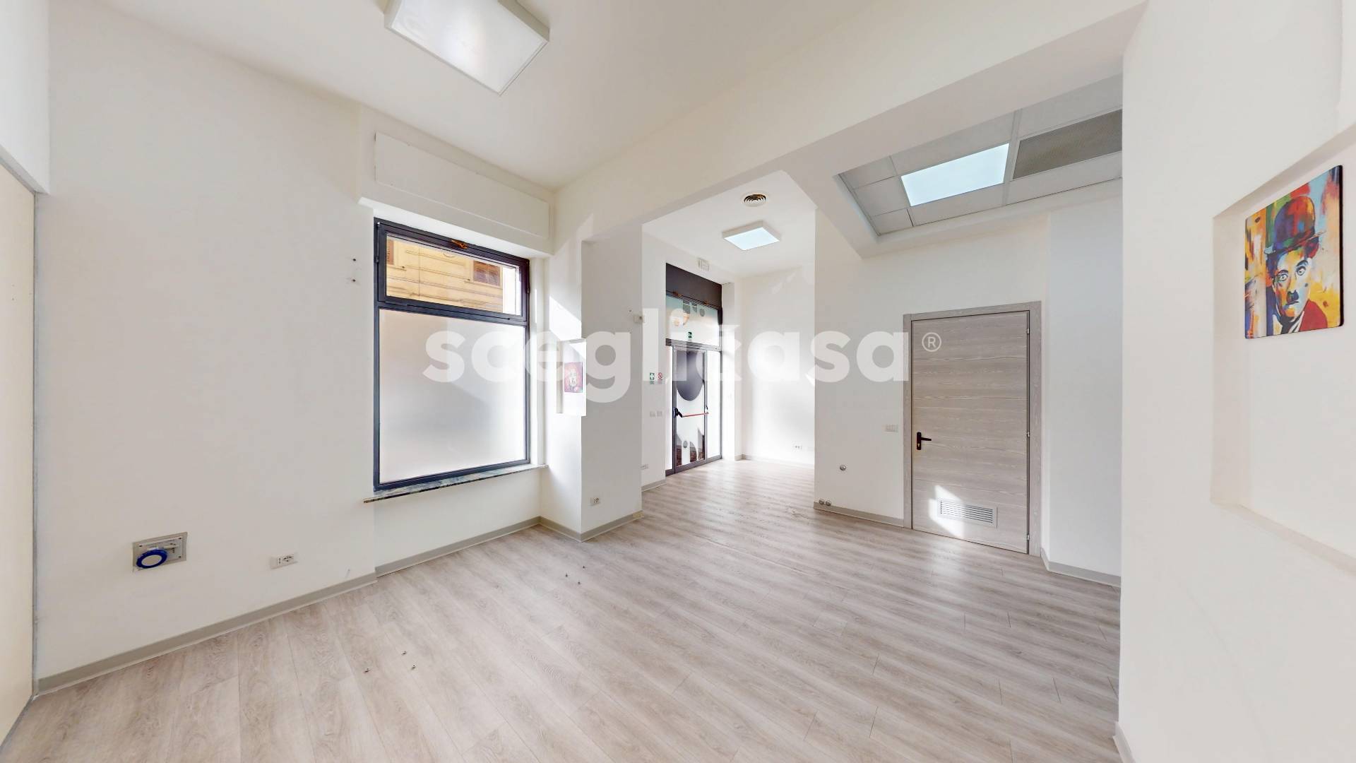 Locale commerciale in affitto a Roma, Esquilino