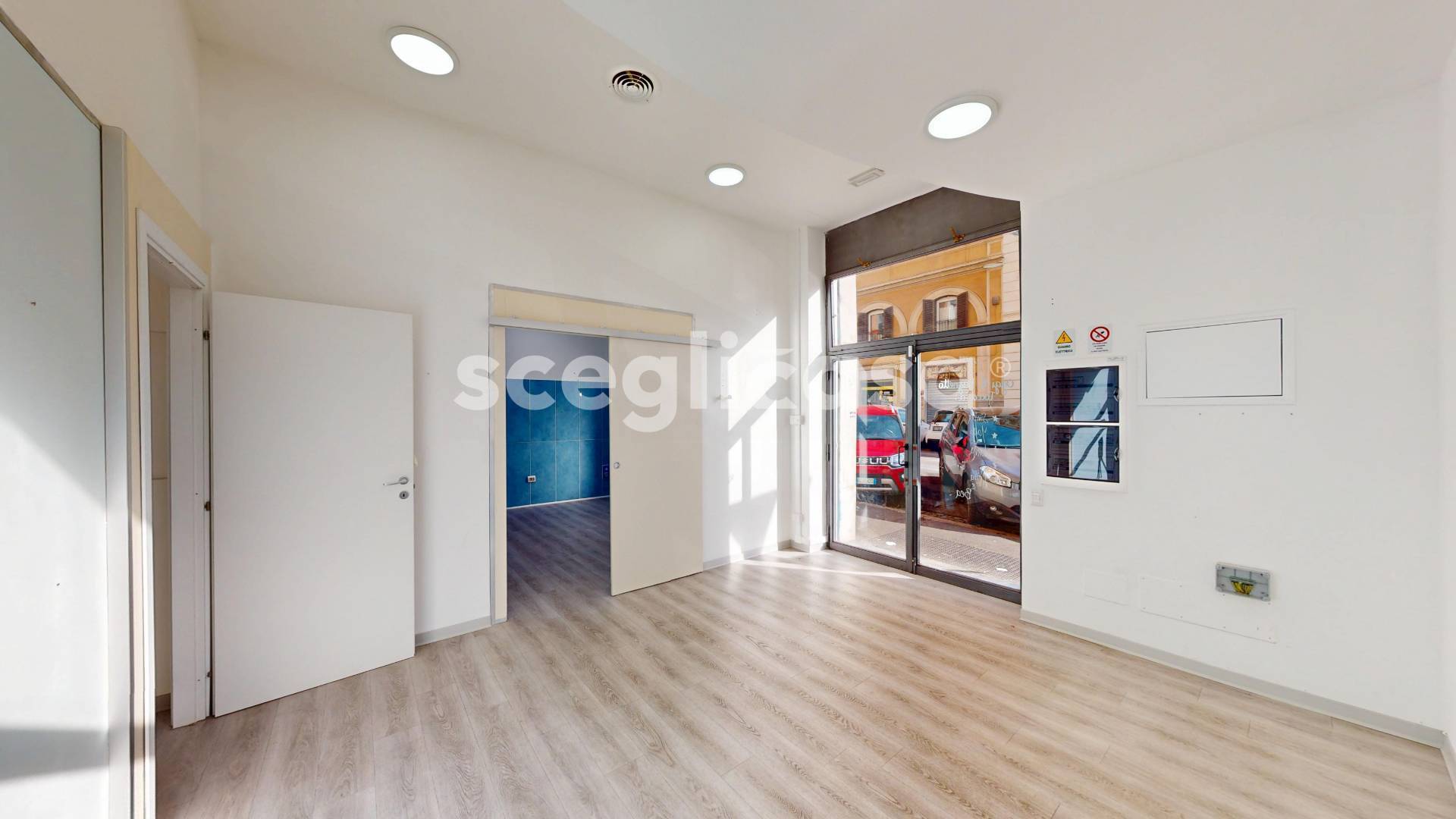 Locale commerciale in affitto a Roma, Esquilino