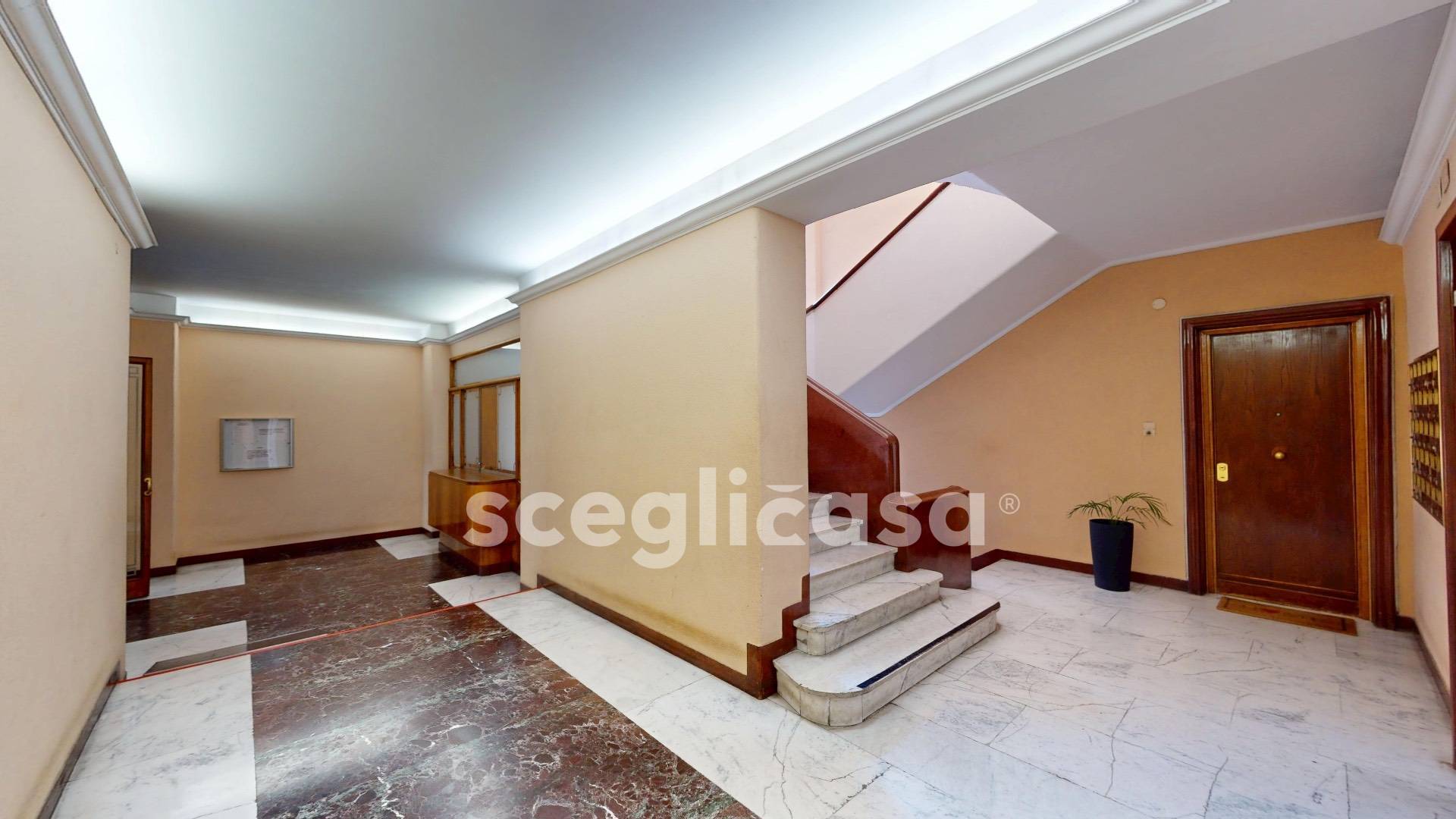 Appartamento in vendita a Roma, Re di Roma