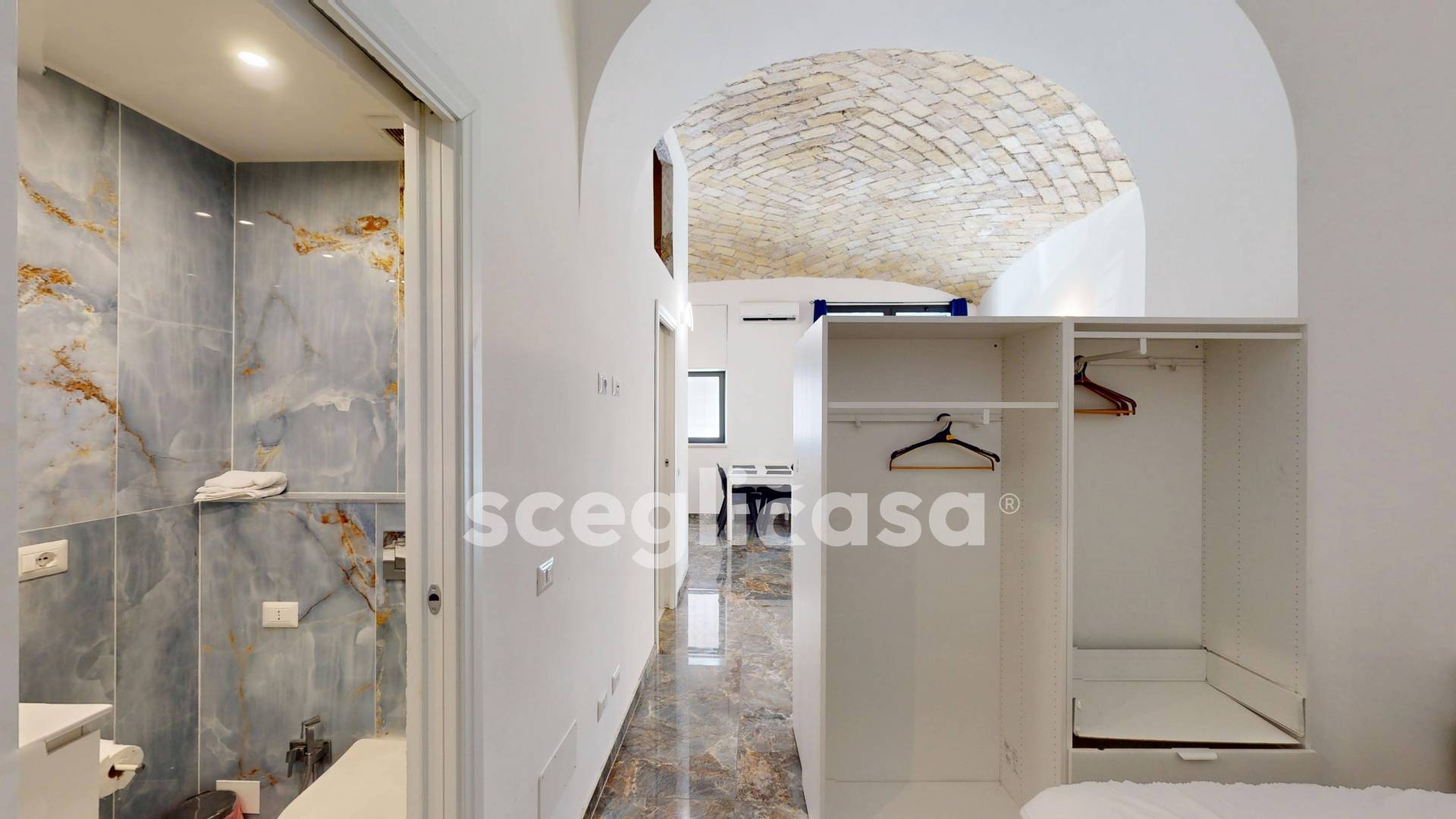 Appartamento in vendita a Roma, Esquilino