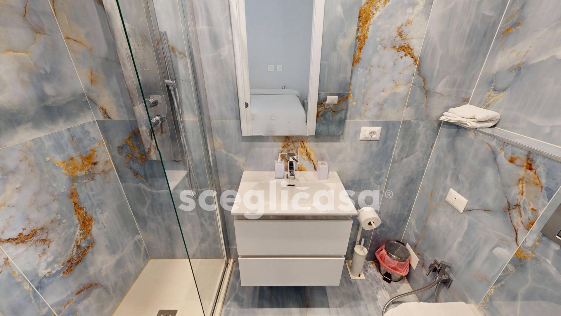 Appartamento in vendita a Roma, Esquilino