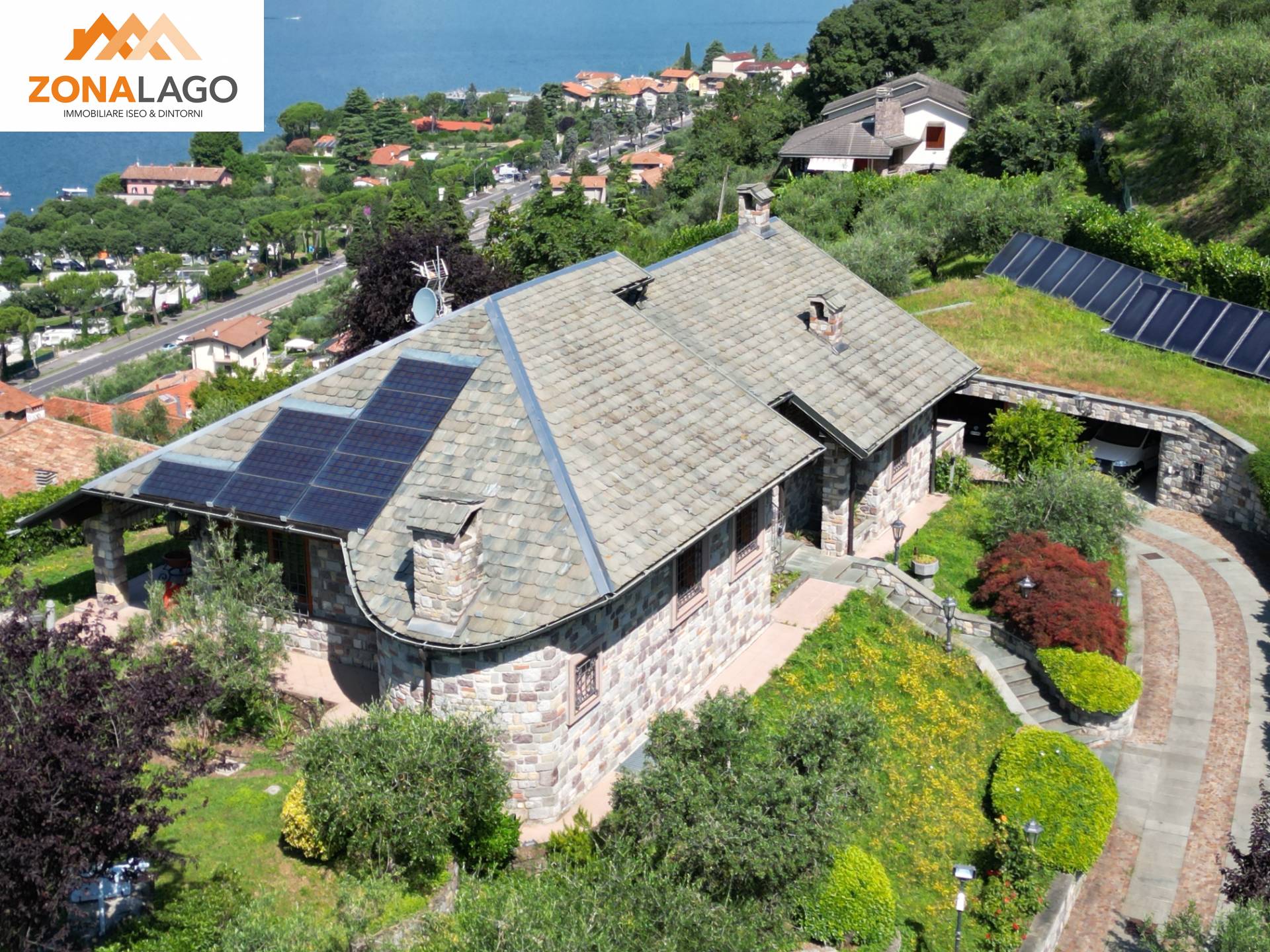 Villa in vendita a Sarnico