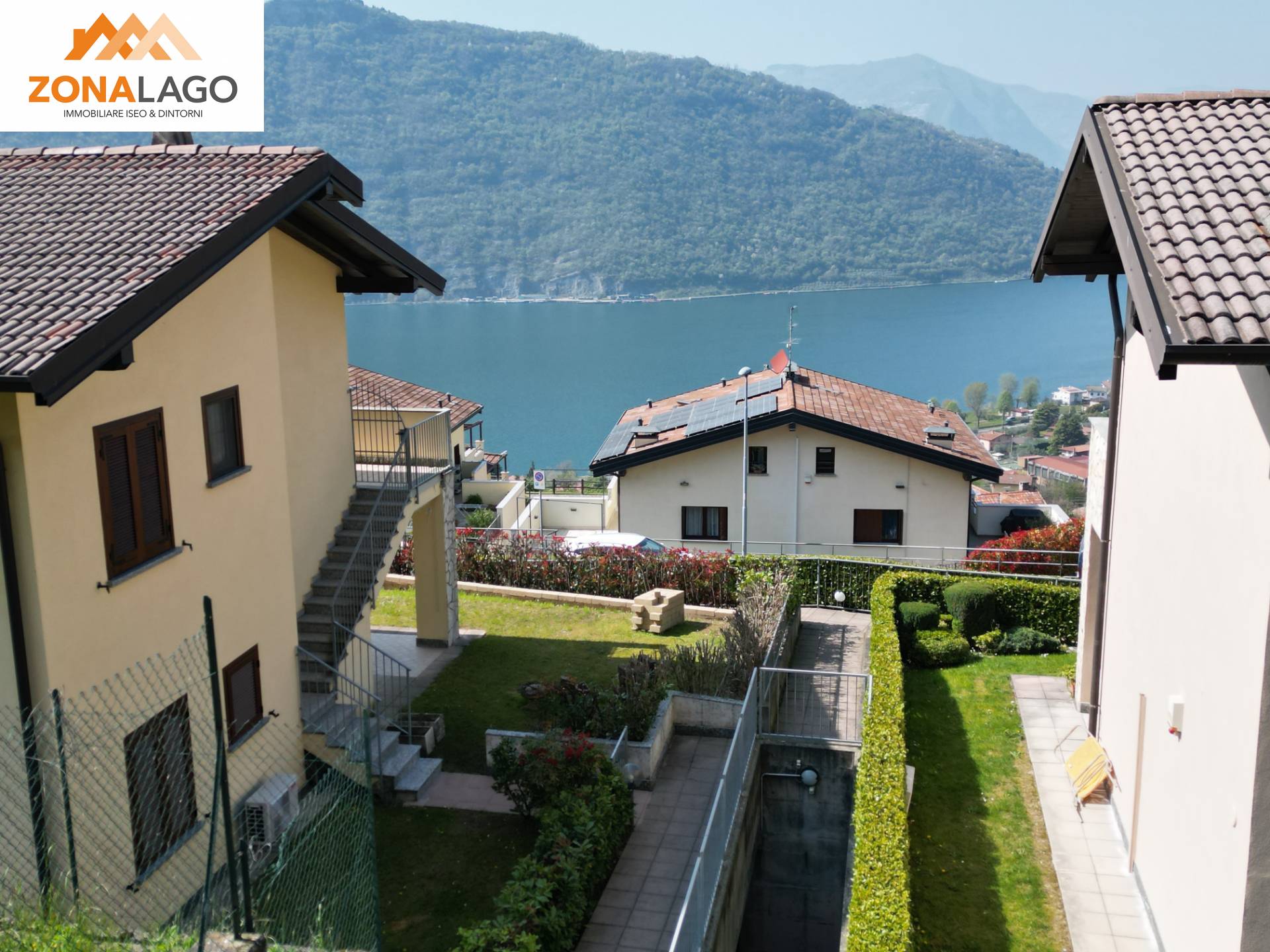 APPARTAMENTO in vendita a Iseo