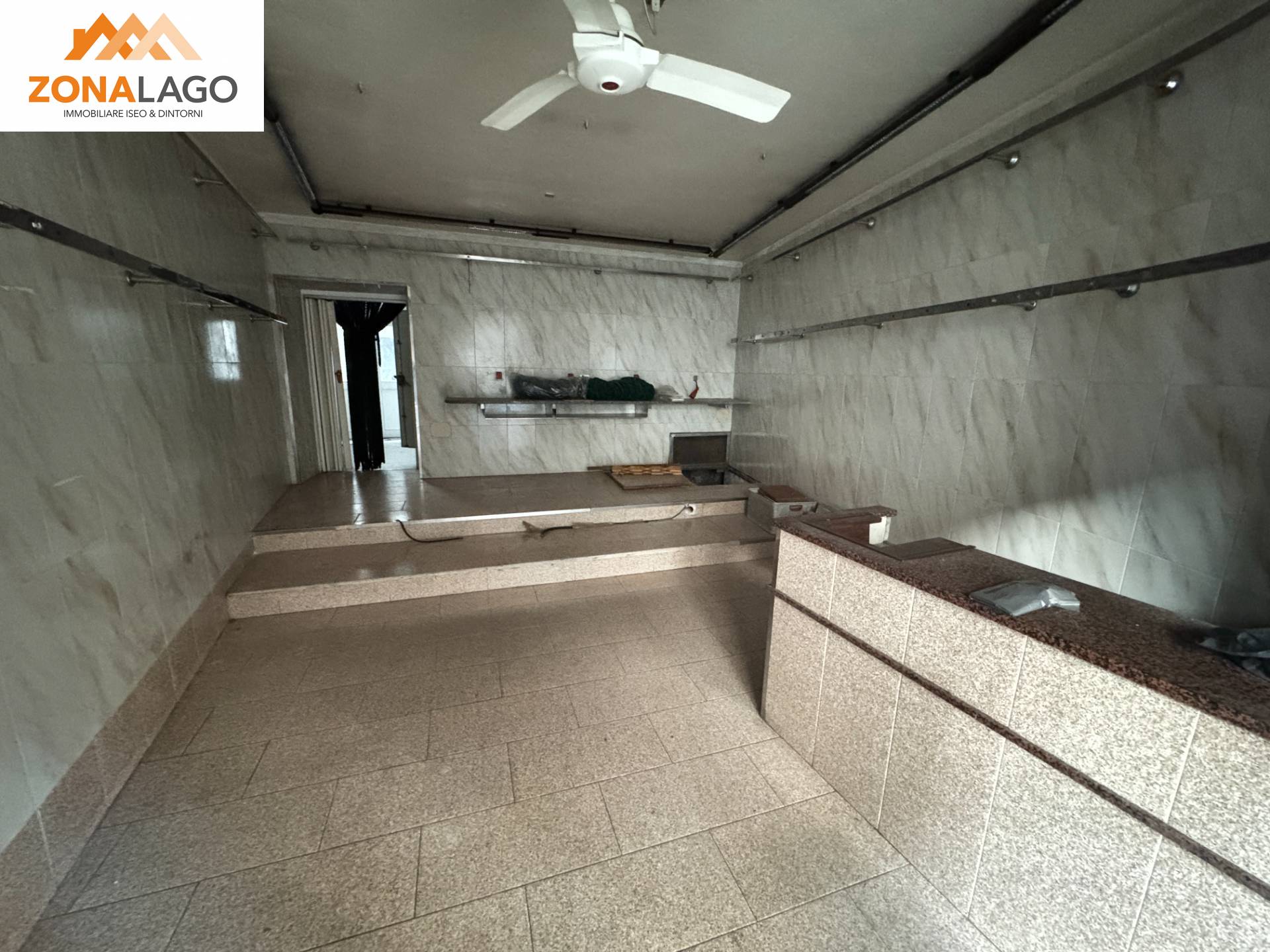 Appartamento in vendita a Sale Marasino, Centro/centro storico