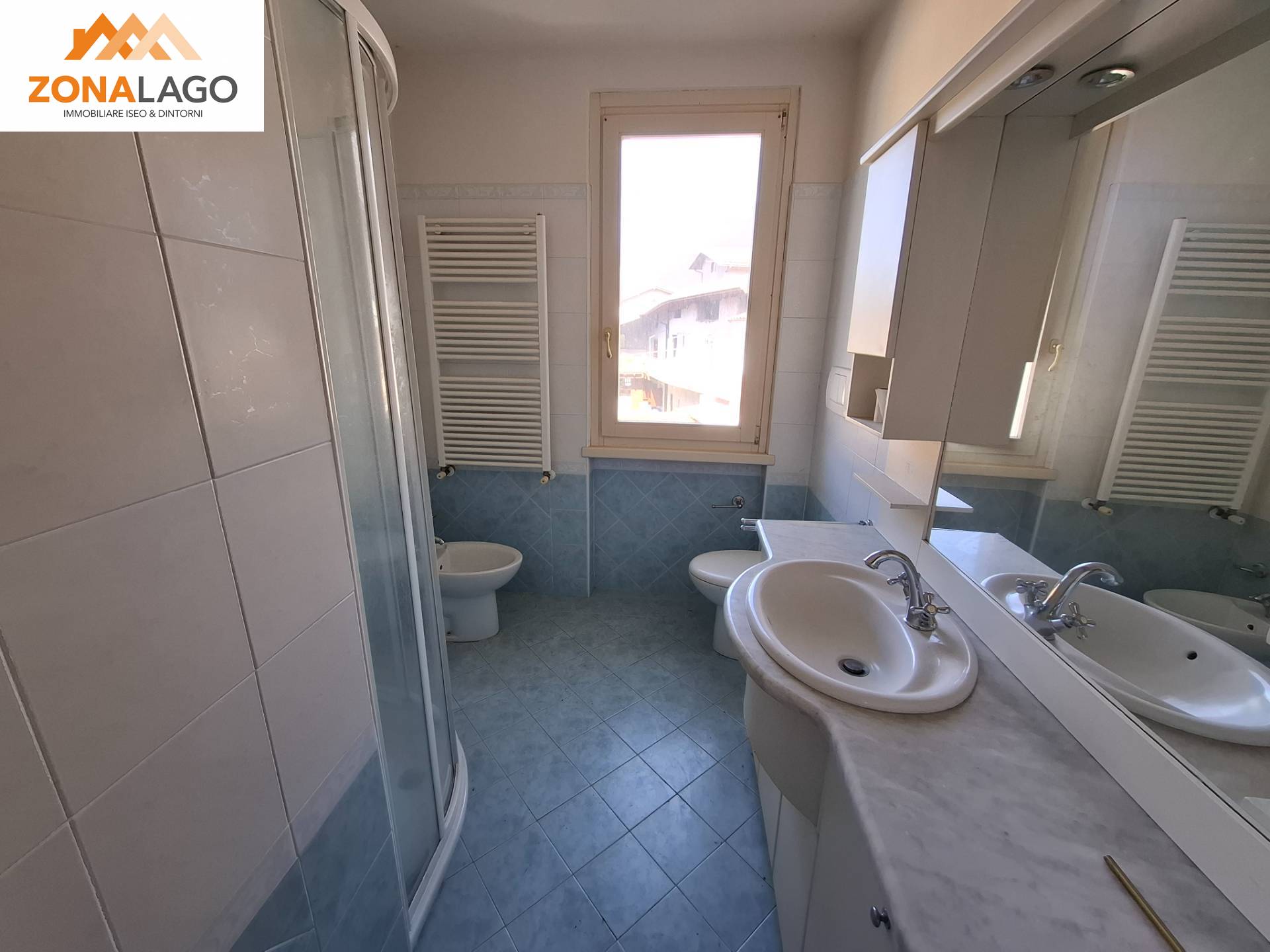 APPARTAMENTO in vendita a Sale Marasino