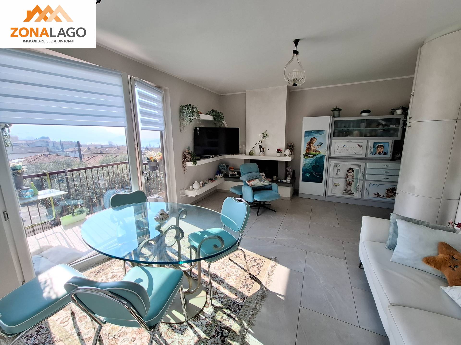 Appartamento in vendita a Sale Marasino