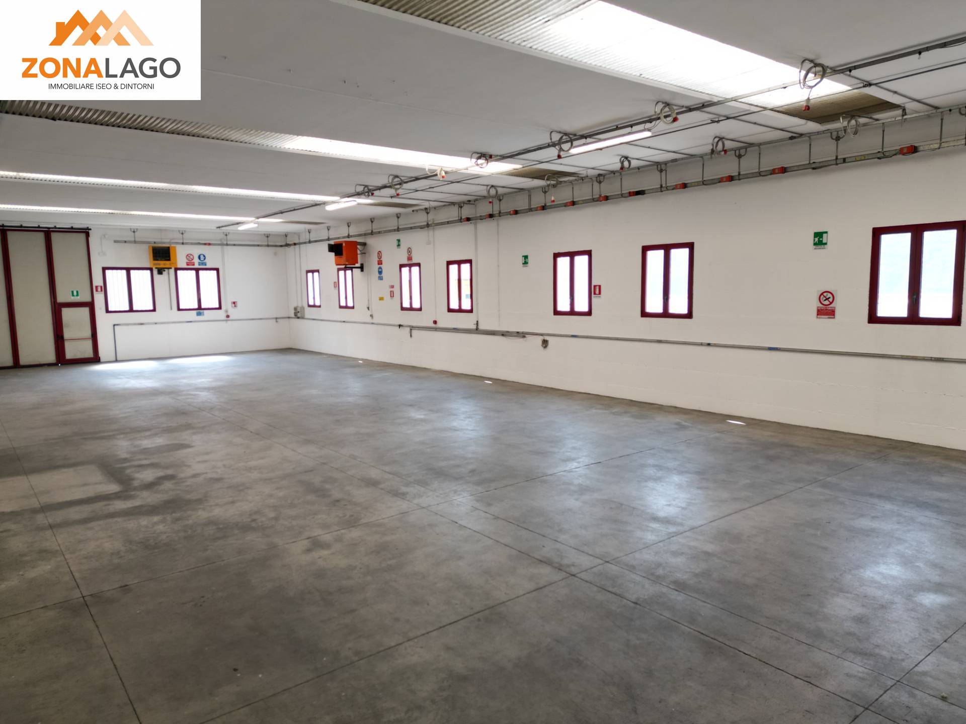 Capannone in affitto a Sale Marasino