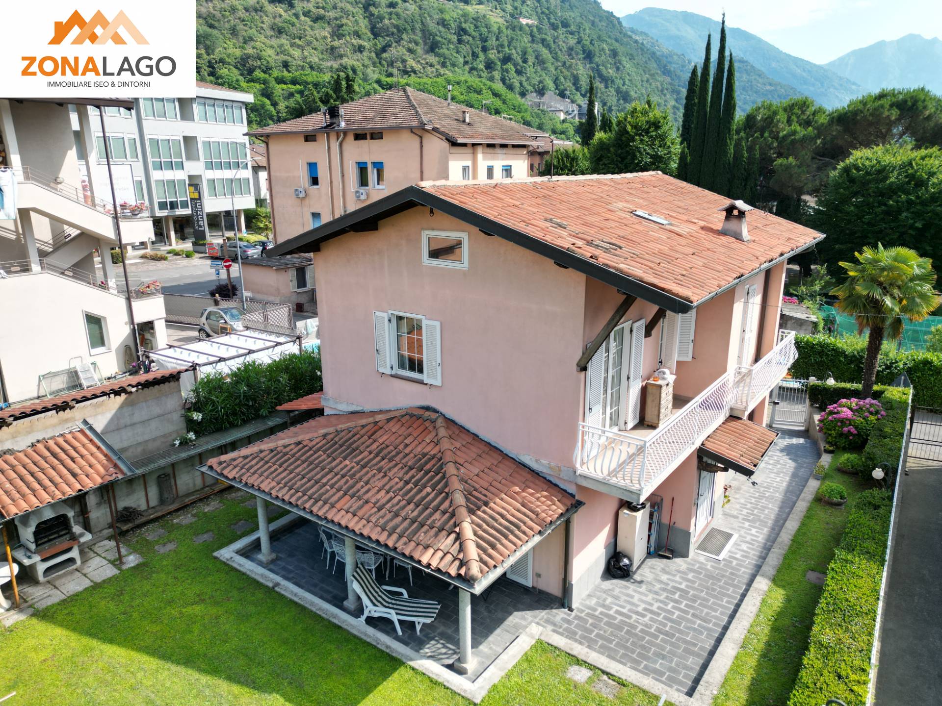 Casa singola in vendita a Pisogne, Gratacasolo