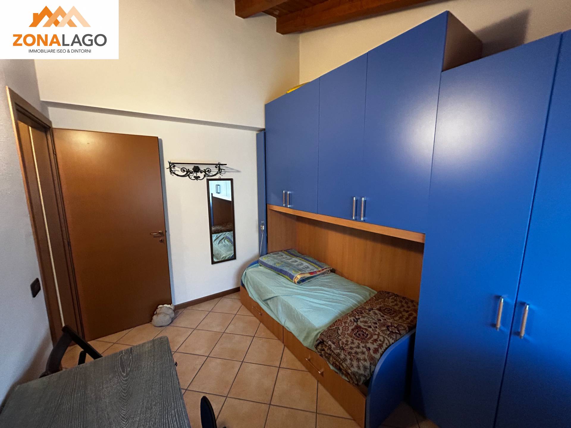 APPARTAMENTO in vendita a Zone
