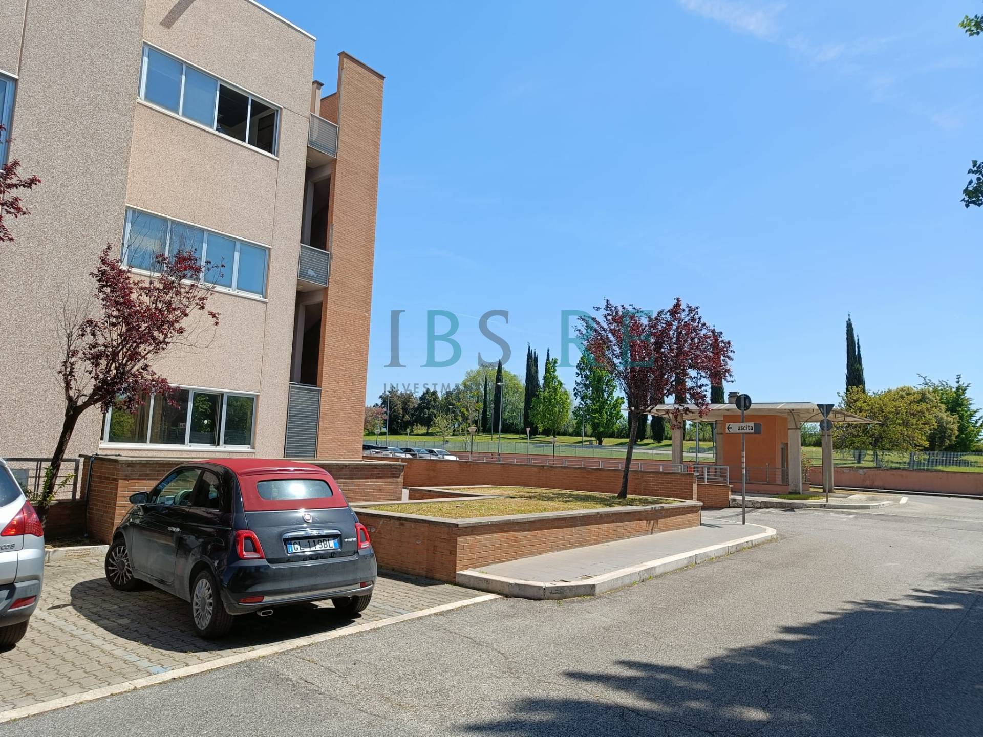 Ufficio/Laboratorio (Cat. D/7) in vendita a Roma, Tiburtino