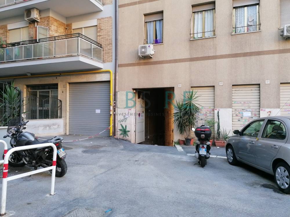 Laboratorio artigianale in vendita a Roma, Casal Bertone